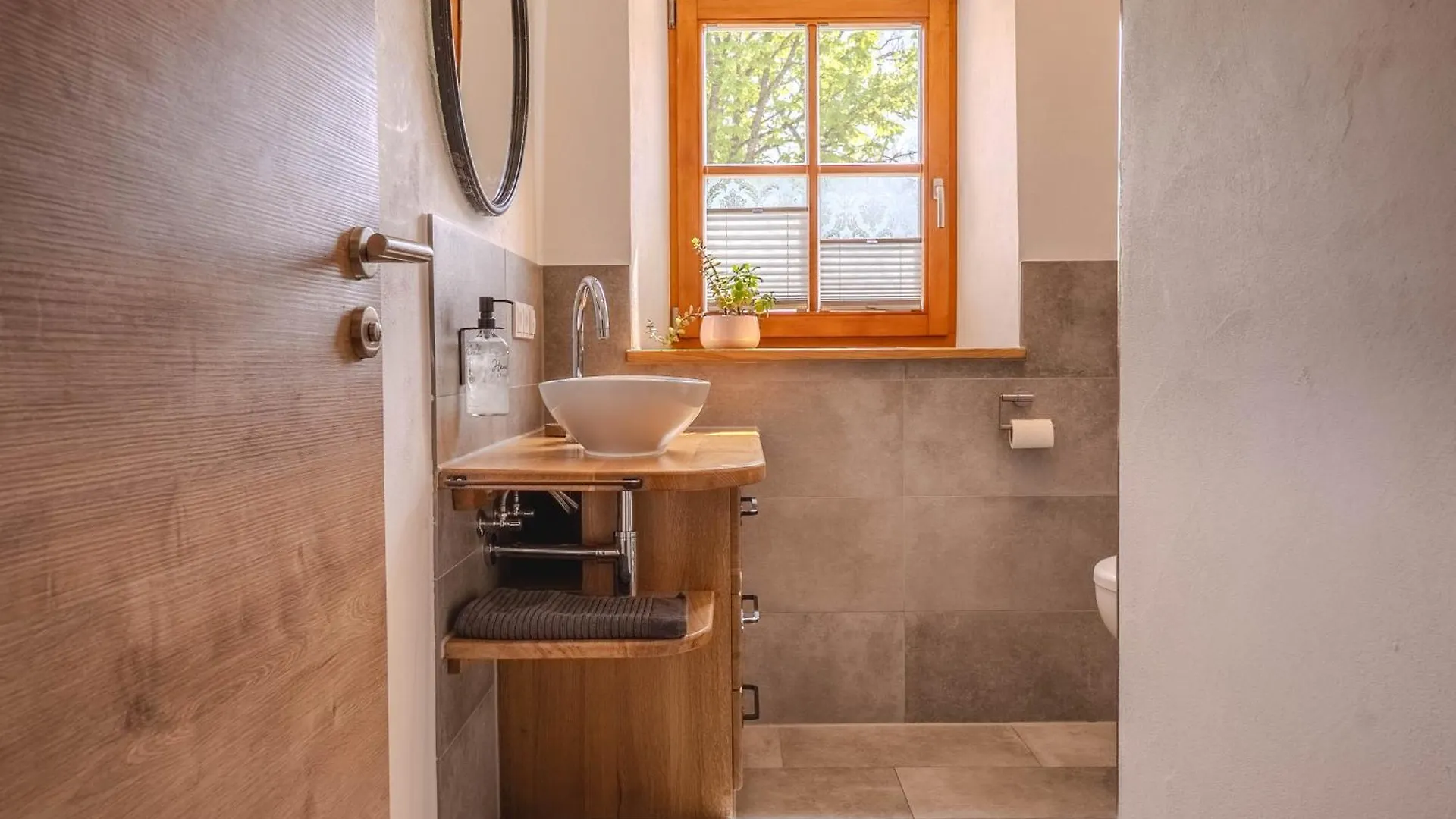 Apartment Ferienhof Petermuehle Urlaub Mit Alpakas Amerang Germany