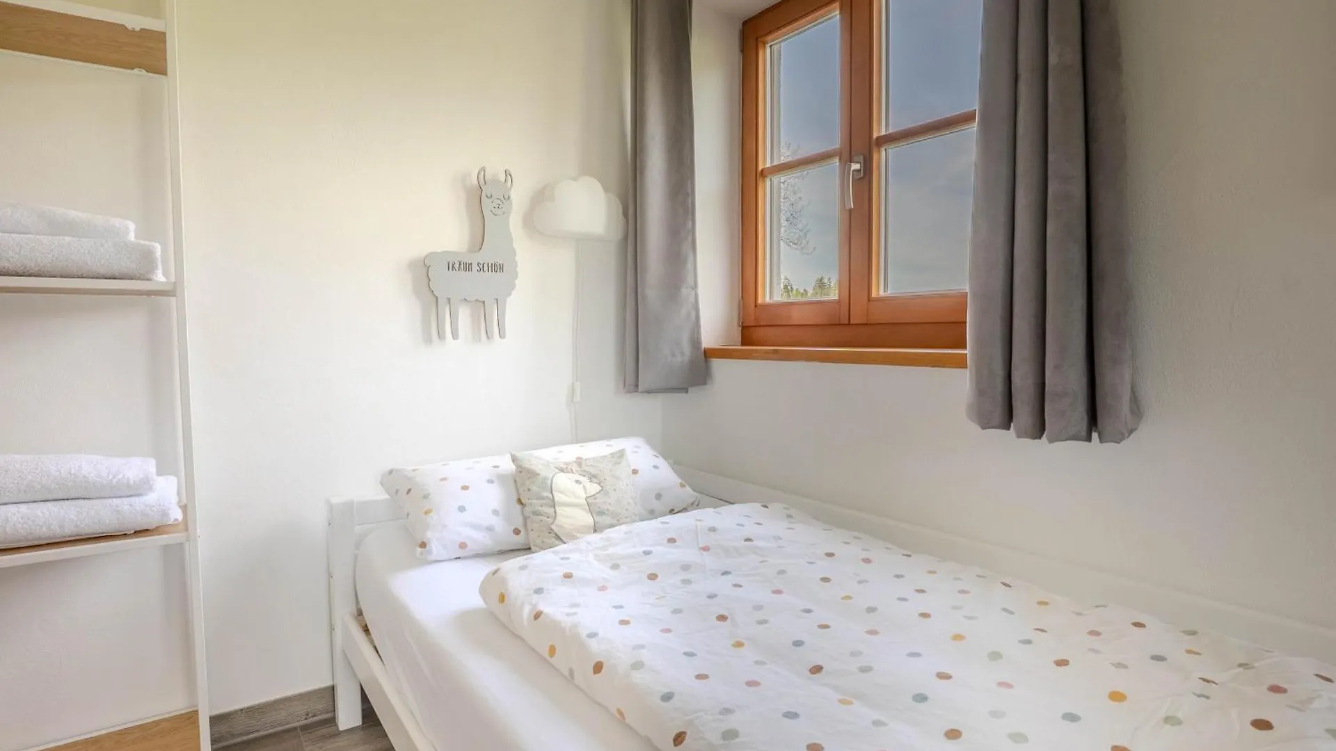 Apartment Ferienhof Petermuehle Urlaub Mit Alpakas Amerang Germany